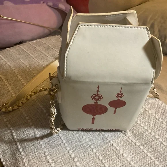 Purse - Picture 2 of 3